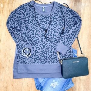 90 Degree by Reflex leopard print sweatshirt